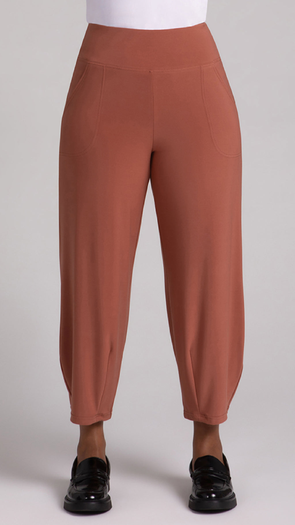 Narrow Lantern Pant