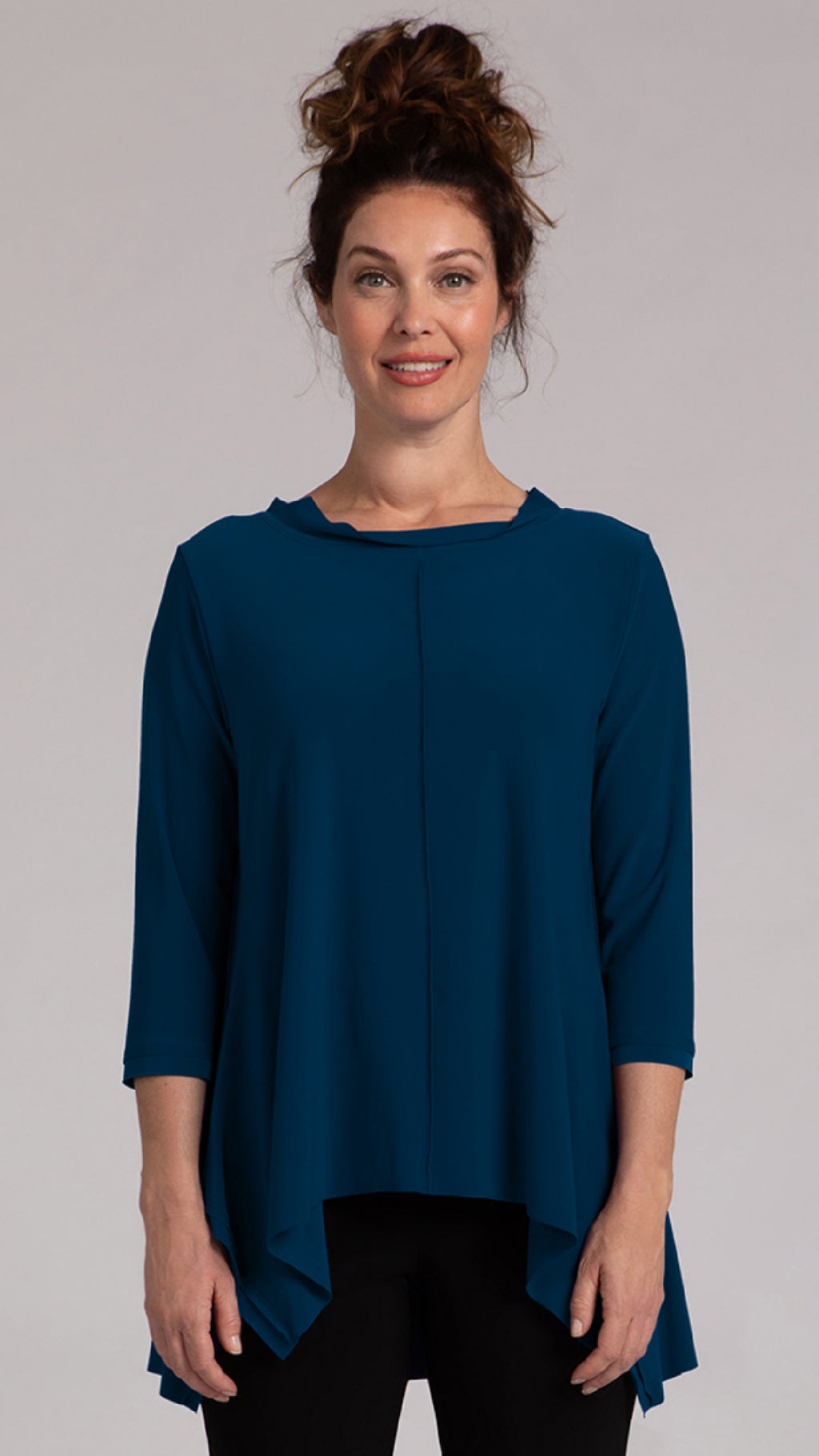 Flounce Top w/ Wide Funnel Collar, 3/4 Sleeve