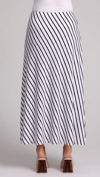 Essential A-Line Skirt, D Print