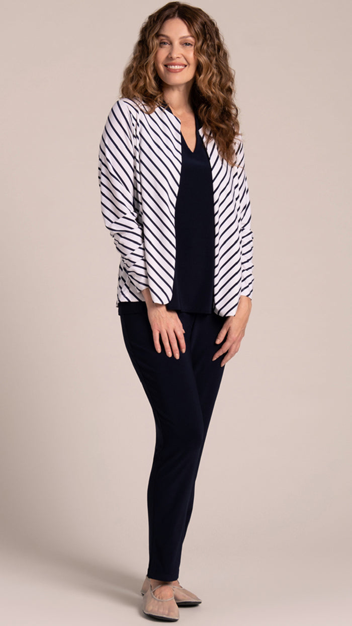 Classic Jacket With Pleated Sleeves, D Print