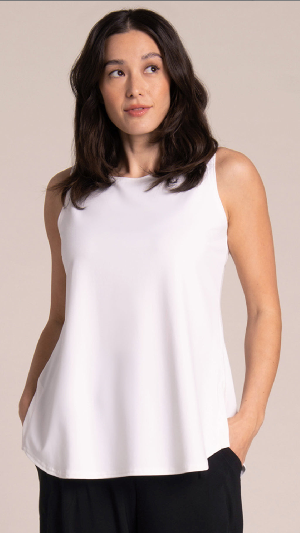 Sleeveless Go To Classic T, Relax-Solid Colors