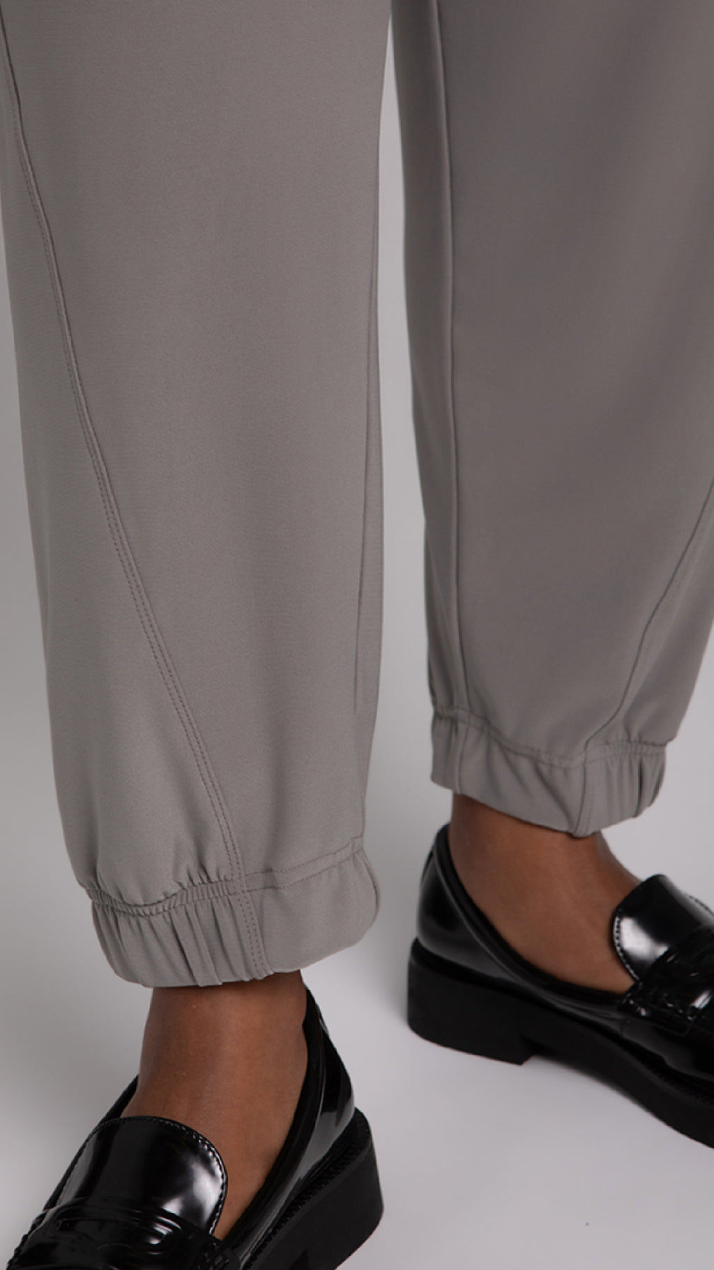 Half Cuff Jogger Pant