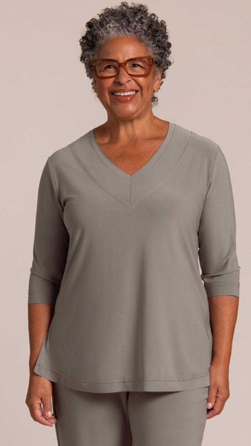 Splice V-Neck Go To Top, Elbow Sleeve