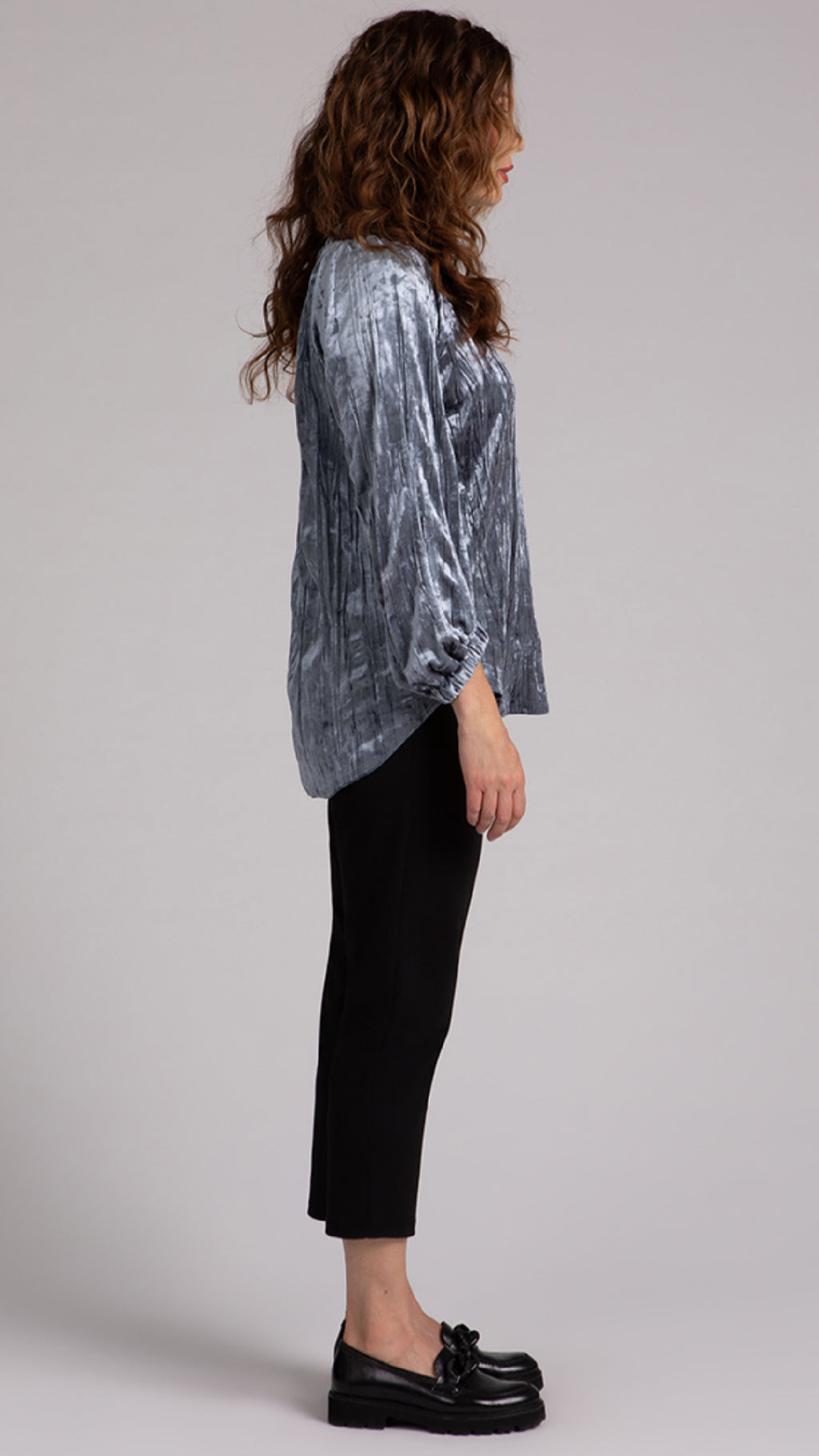 Move Pullover W/Half Elastic Cuff, Crinkle Velvet