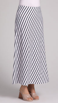 Essential A-Line Skirt, D Print